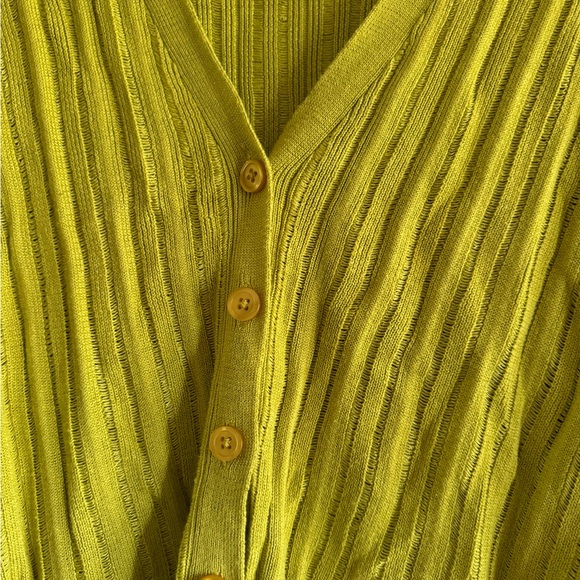 FUN TRENDY GREEN SUMMER CROCHET CARDIGAN - Picture 3 of 4